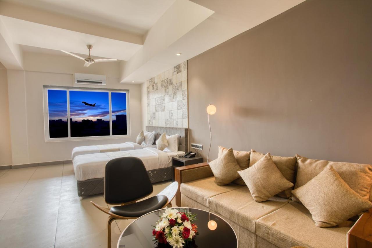 As Airport Inn Kochi Екстериор снимка