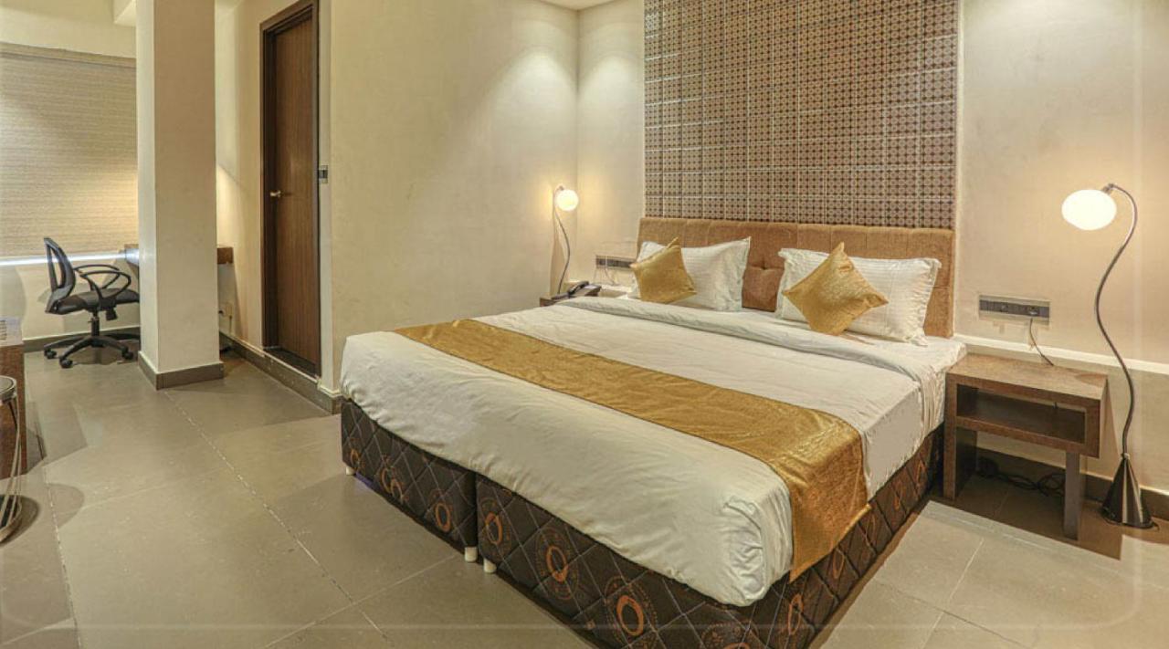 As Airport Inn Kochi Екстериор снимка